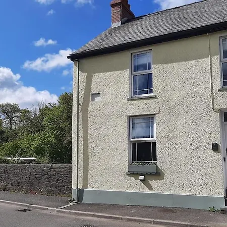 Selah Teifi Spectacular River View With Games Room Llandysul Exterior photo