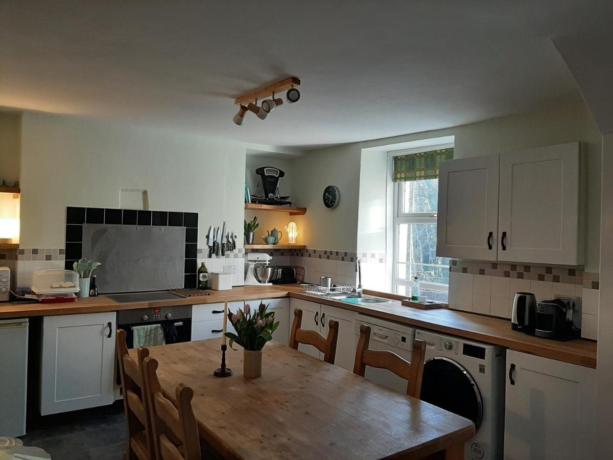 Selah Teifi Spectacular River View With Games * Llandysul